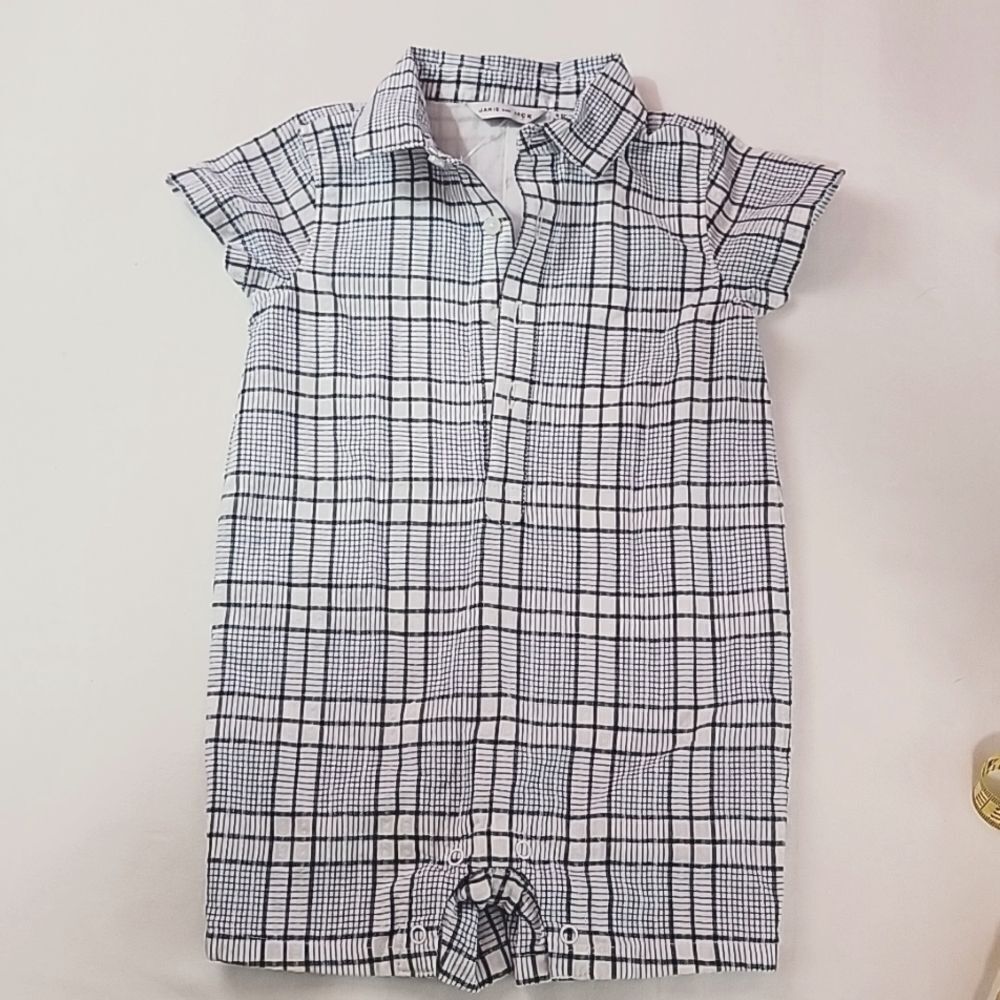 Janie and jack plaid onesie size 6 to 12 months